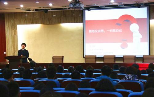 http://cs.sdufe.edu.cn/__local/C/F5/74/902D034D4093CE99E8D7CC048FB_EFCF9634_1241C.jpg